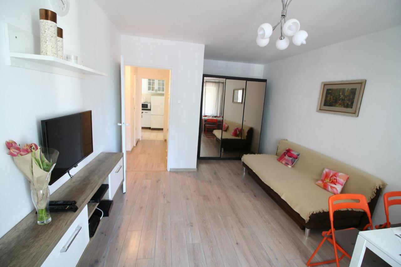 Apartamenty Varsovie Zlota 60 ภายนอก รูปภาพ